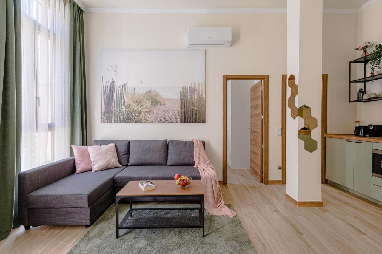 Simone Apartments Madrid Extérieur photo