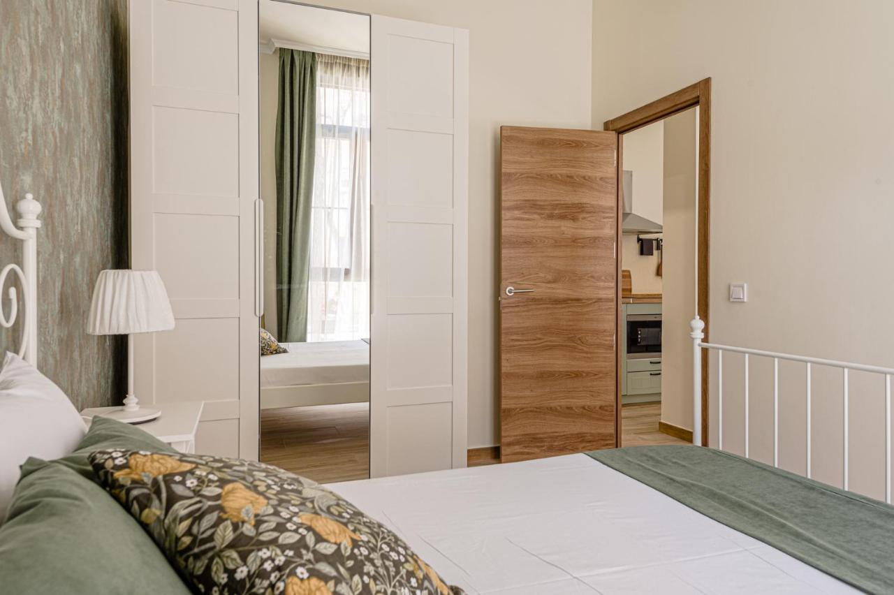 Simone Apartments Madrid Extérieur photo