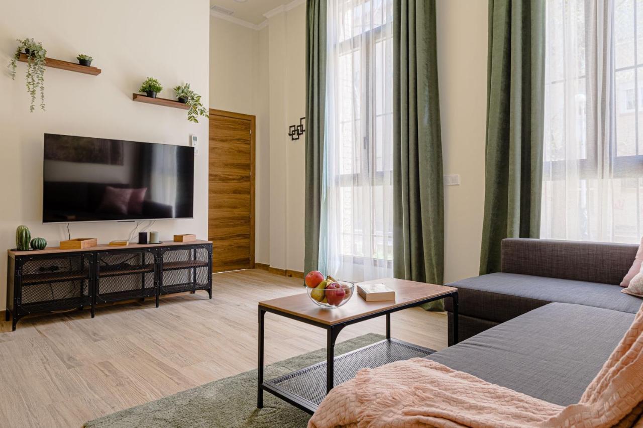 Simone Apartments Madrid Extérieur photo