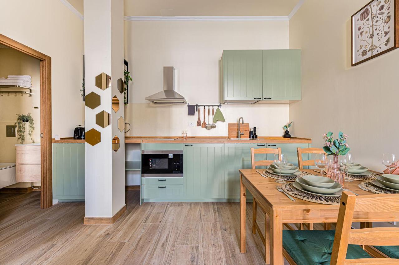 Simone Apartments Madrid Extérieur photo